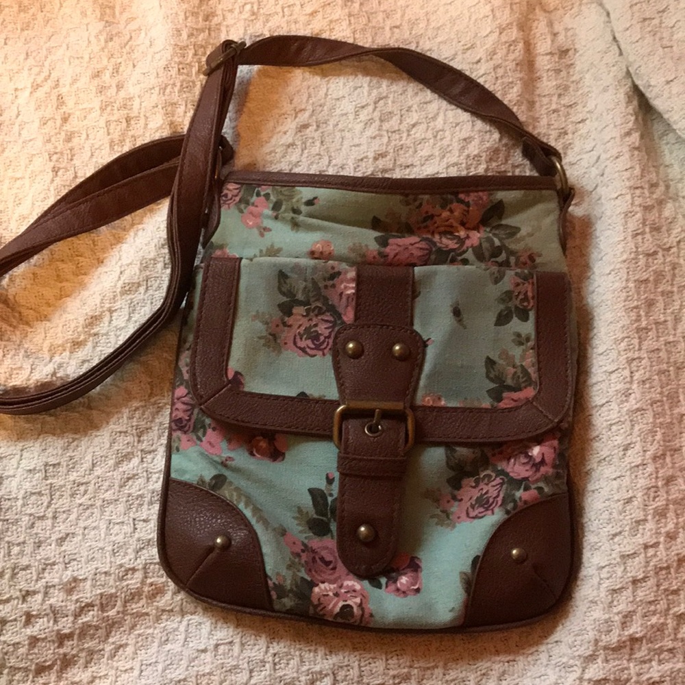 Flowered side bag